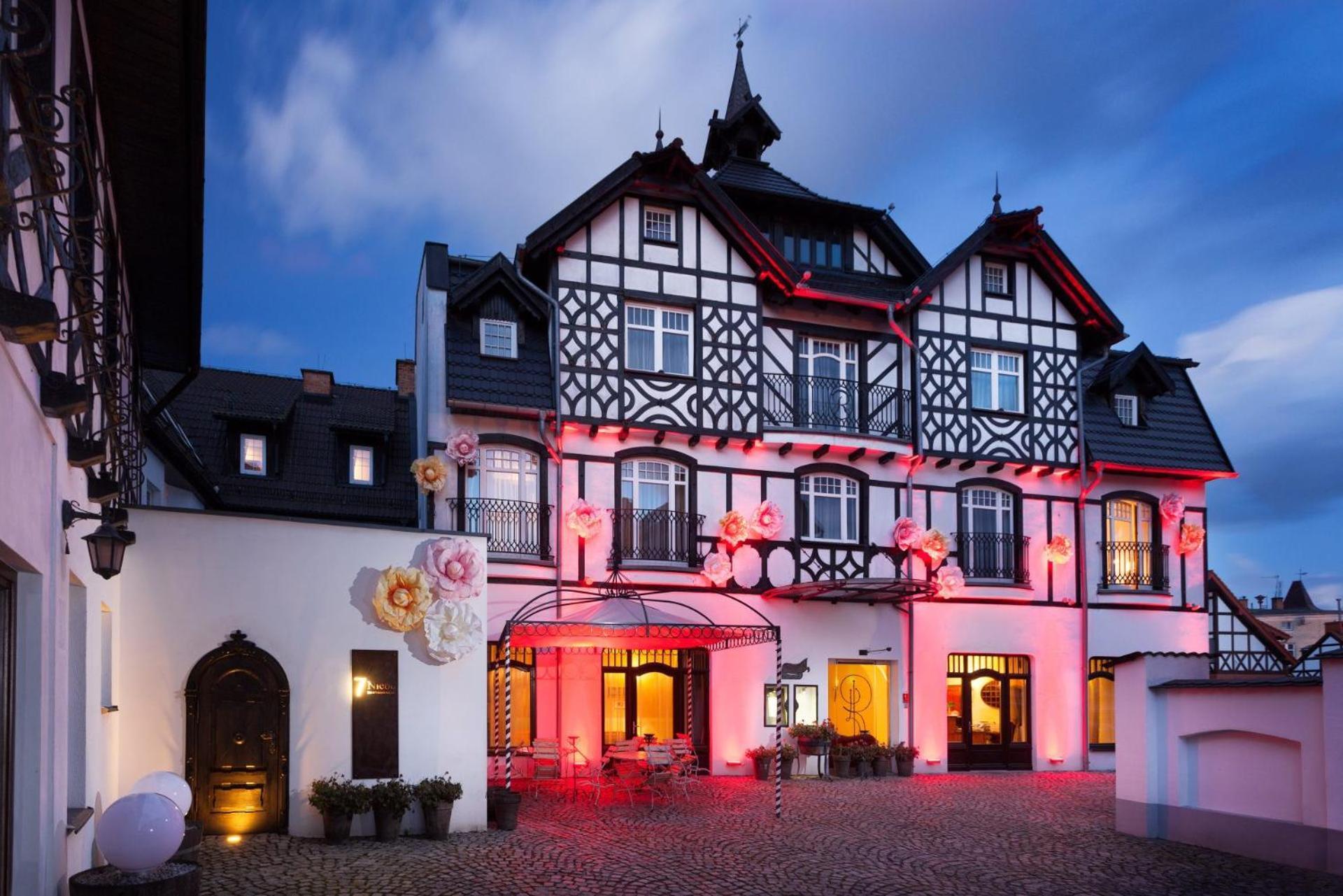 Hotel Rejs Ustka Esterno foto